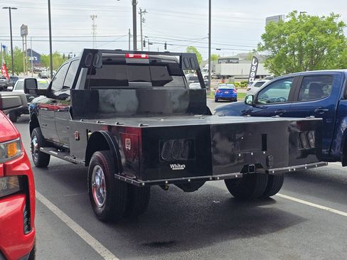 Used 2023 RAM 3500 Laramie w/ Night Edition AWD/4WD image 6
