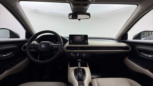 Used 2023 Honda HR-V LX image 22