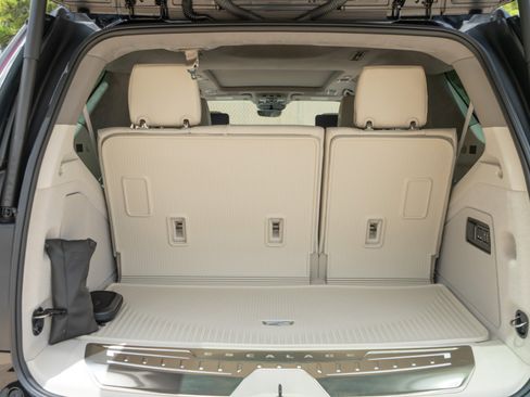 Used 2026 Cadillac Escalade Platinum Sport w/ LPO, Floor Liner Package AWD/4WD image 42