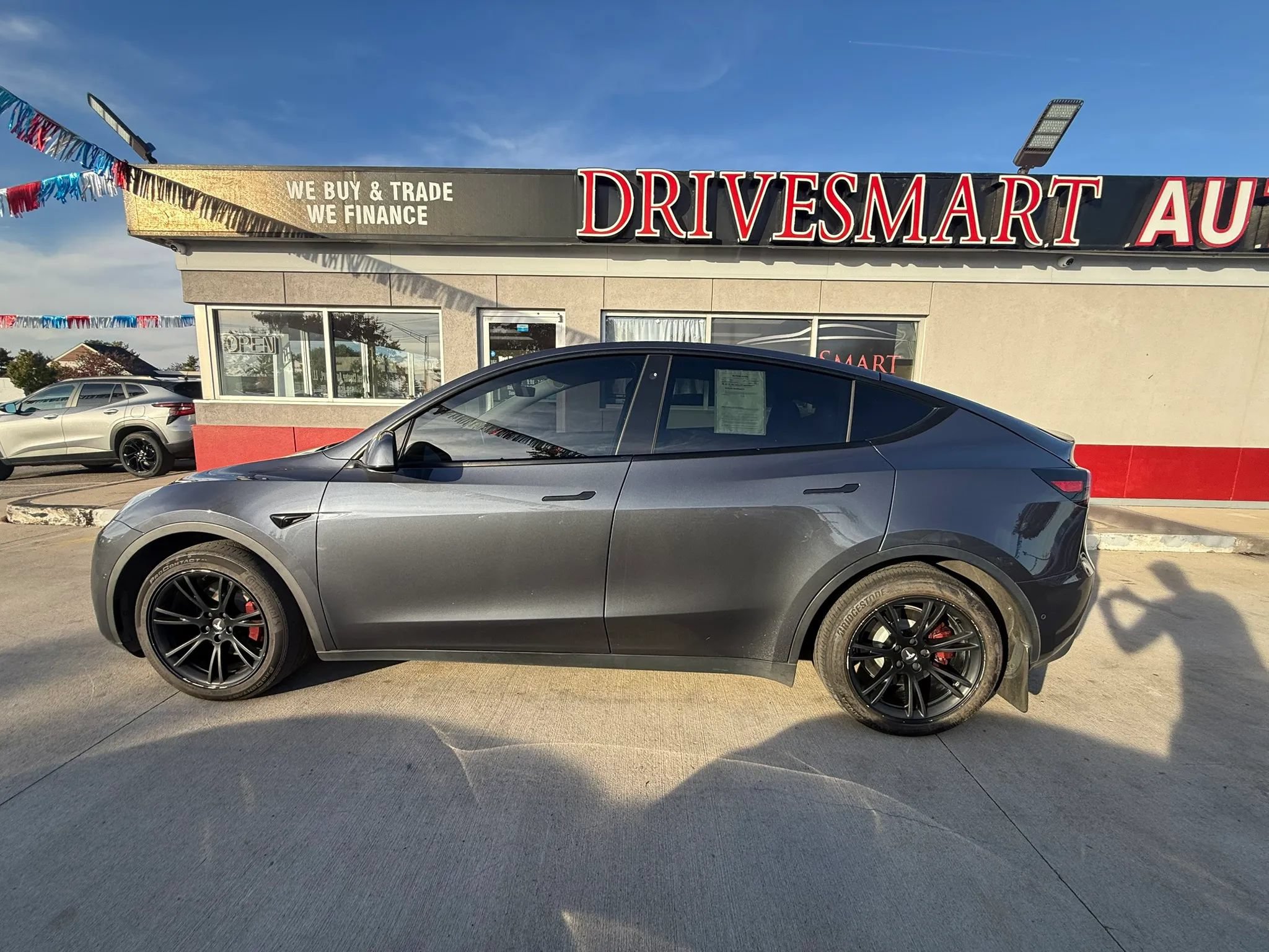 Used 2021 Tesla Model Y Long Range AWD/4WD image 5