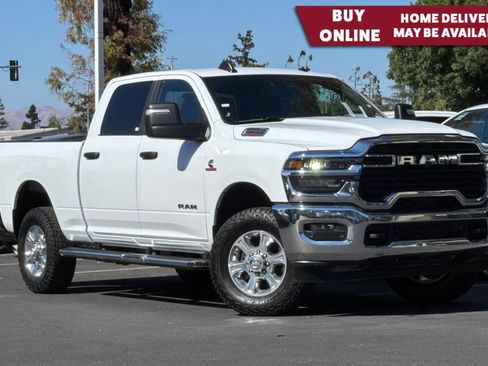 Used 2025 RAM 2500 Big Horn AWD/4WD image 1