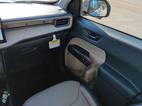 New 2026 Ford Maverick Lariat image 16