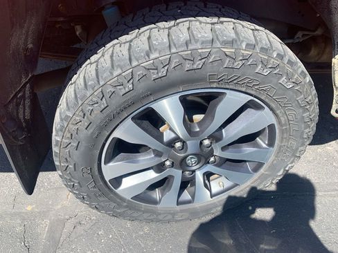 Used 2016 Toyota Tundra SR5 image 6