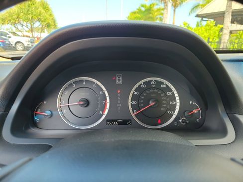 Used 2012 Honda Accord EX-L image 29