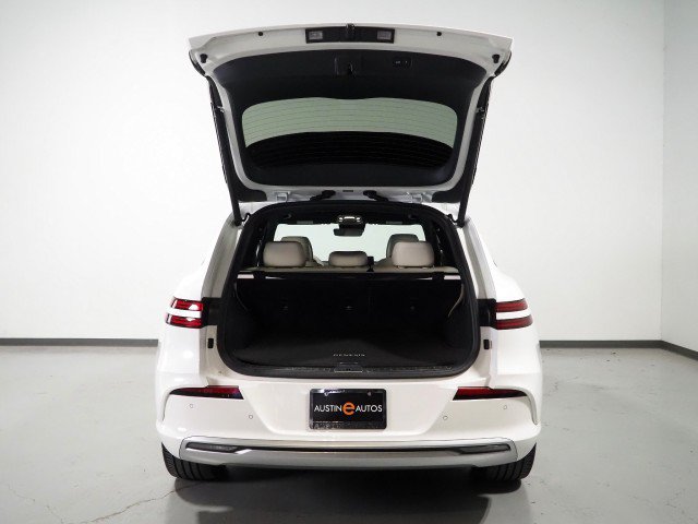 Used 2025 Genesis Electrified GV70 AWD Advance image 51