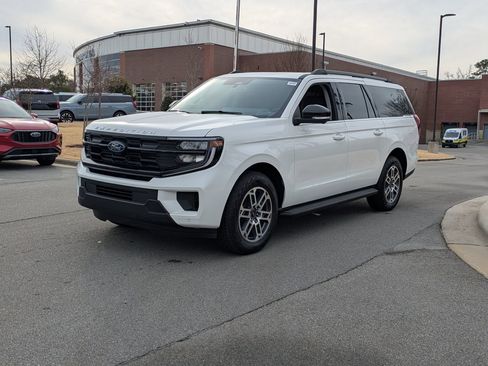 New 2026 Ford Expedition Max Active image 8