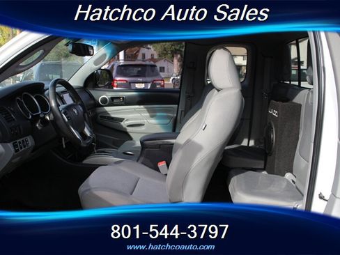 Used 2013 Toyota Tacoma PreRunner w/ TRD Off-Road Pkg RWD image 15