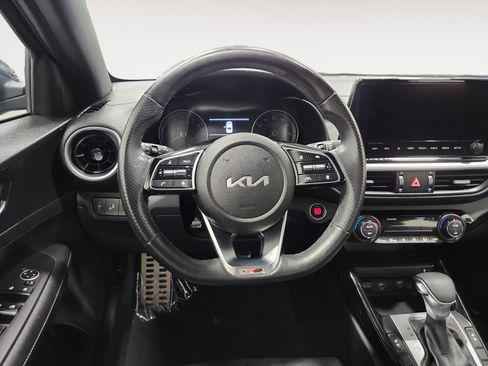 Used 2023 Kia Forte GT-Line w/ GT-Line Premium Package FWD image 12
