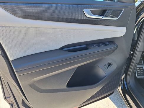 New 2026 Volkswagen Atlas Cross Sport SEL Premium R-Line image 19