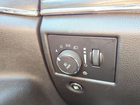 Used 2017 Jeep Grand Cherokee Summit image 35