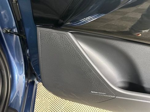 Used 2025 Kia Niro Wave w/ Wave Preserve Package FWD image 29