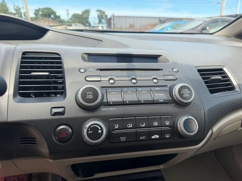 Used 2011 Honda Civic LX image 16