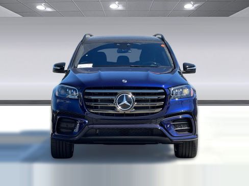 New 2026 Mercedes-Benz GLS 580 4MATIC image 5