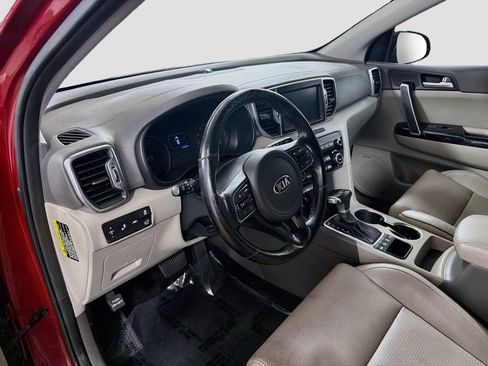Used 2018 Kia Sportage EX w/ Option Group 040 AWD/4WD image 11