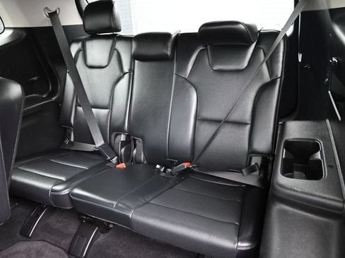 Used 2025 Kia Telluride S FWD image 18