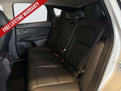 Certified 2025 Nissan Murano SV AWD/4WD image 30