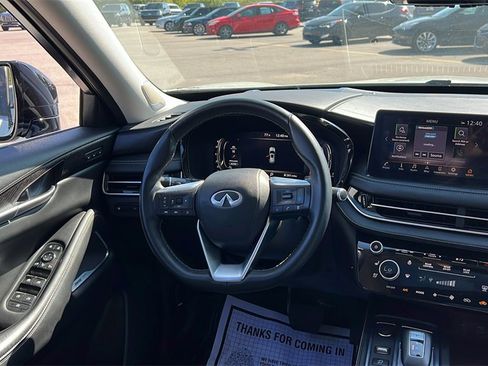 Used 2023 INFINITI QX60 Sensory w/ Vision Package image 14