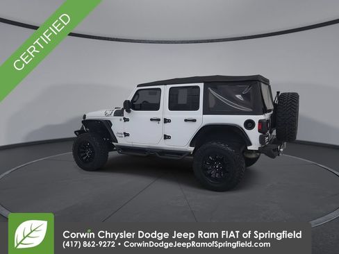 Used 2018 Jeep Wrangler Unlimited Sport AWD/4WD image 9