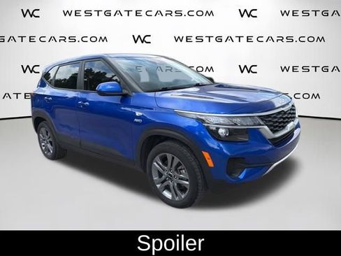 Used 2023 Kia Seltos LX AWD/4WD image 4