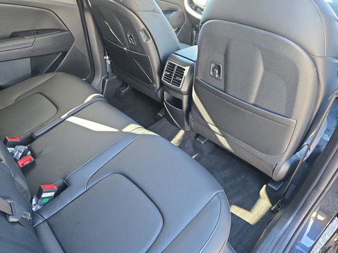New 2026 Kia Sportage EX image 12