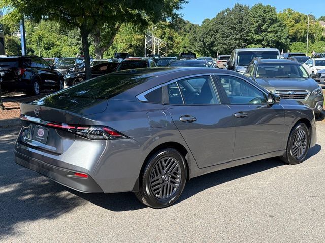 Used 2026 Nissan Sentra SV w/ SV Convenience Package FWD image 8