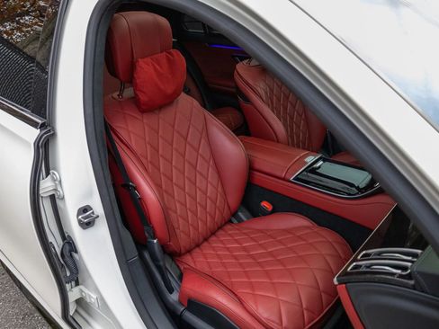 Used 2023 Mercedes-Benz S 580 4MATIC Sedan image 56