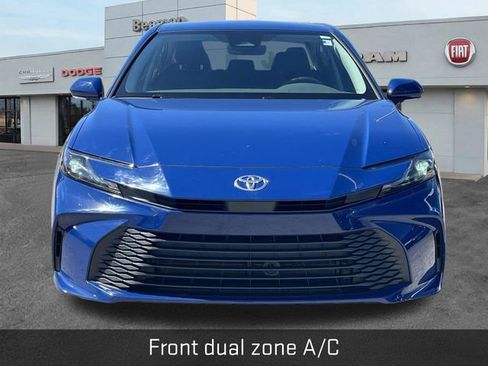 Used 2025 Toyota Camry LE w/ Convenience Package FWD image 2