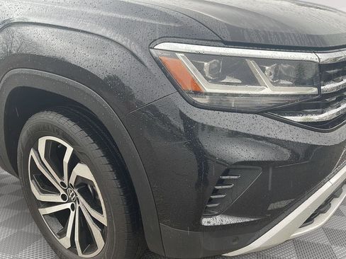 Certified 2023 Volkswagen Atlas SEL AWD/4WD image 11