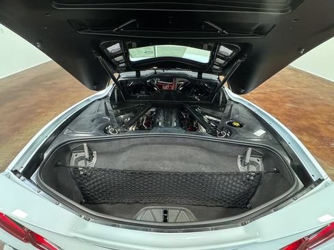Used 2020 Chevrolet Corvette Stingray Premium Cpe w/ 3LT Preferred Equipment Group RWD image 17