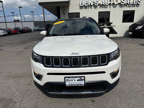 Used 2018 Jeep Compass Limited FWD image 3