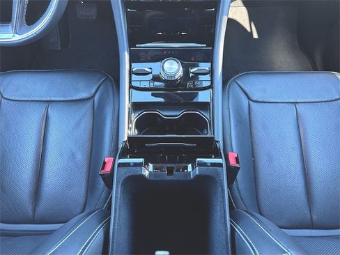 Used 2023 Jeep Grand Cherokee Overland image 36