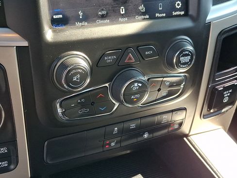Used 2019 RAM 1500 Big Horn AWD/4WD image 15