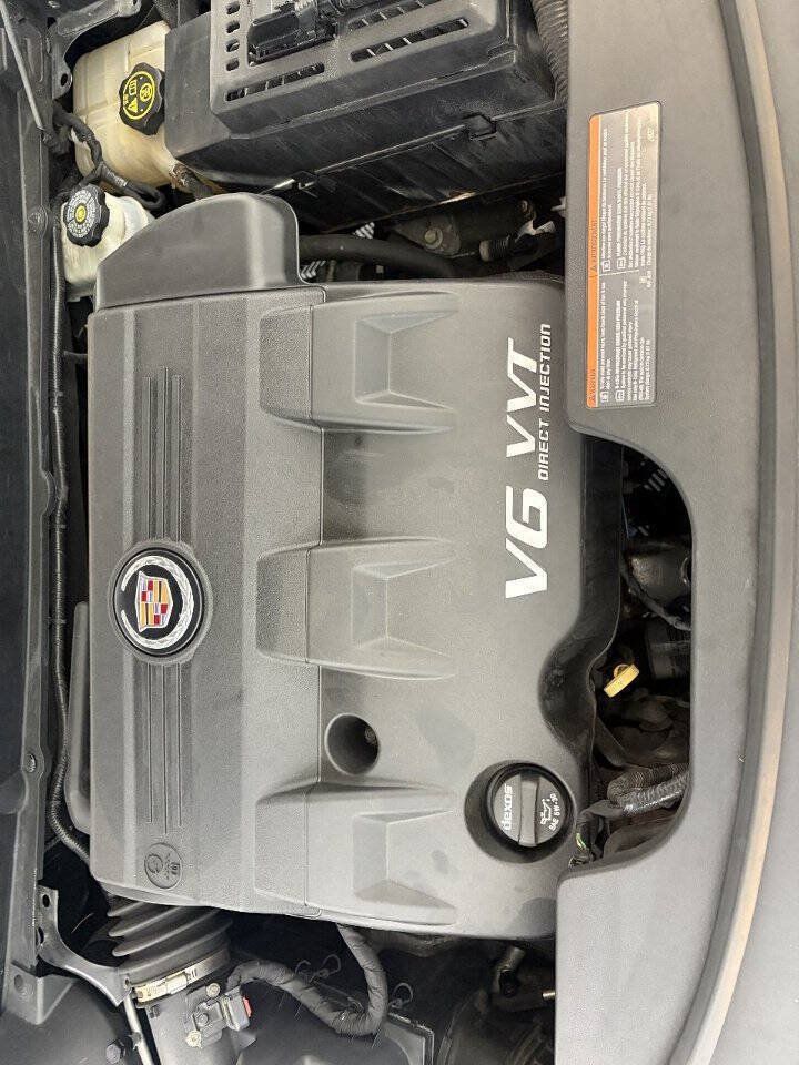 Used 2012 Cadillac SRX Luxury FWD image 29