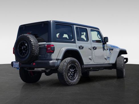 Used 2023 Jeep Wrangler Unlimited Rubicon 4xe AWD/4WD image 4