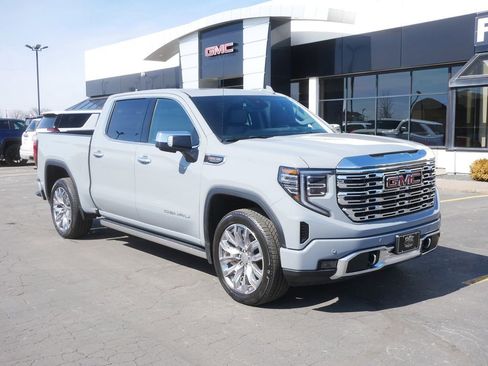Used 2024 GMC Sierra 1500 Denali w/ Denali Reserve Package image 2