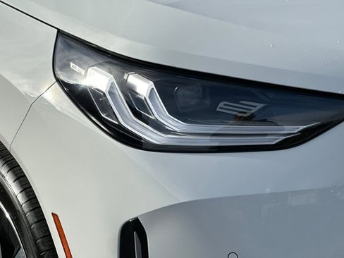 Used 2025 BMW X3 xDrive30i w/ Convenience Package image 11