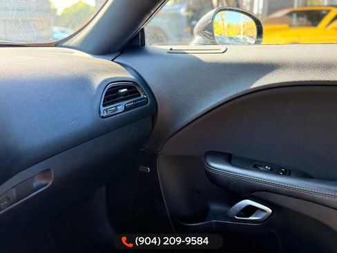 Used 2019 Dodge Challenger R/T Scat Pack w/ Driver Convenience Group image 19