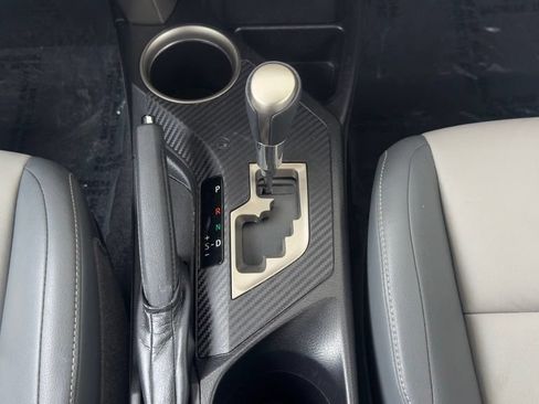 Used 2013 Toyota RAV4 Limited FWD image 22
