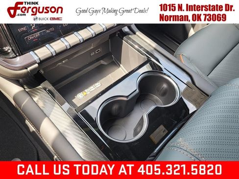 New 2026 GMC Yukon XL AT4 w/ AT4 Premium Plus Package AWD/4WD image 34
