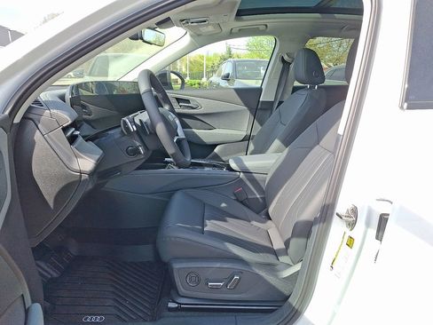 New 2026 Audi Q3 quattro 2.0T image 6