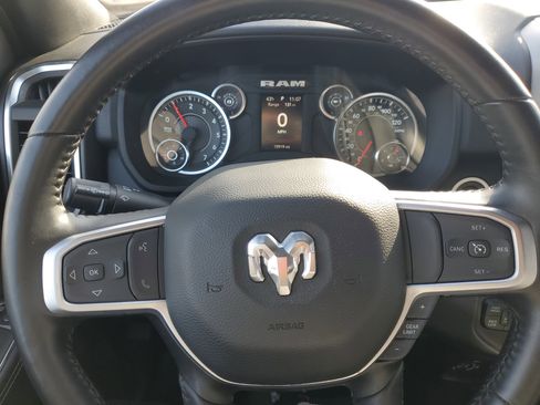 Used 2024 RAM 2500 Big Horn w/ Bed Utility Group image 10