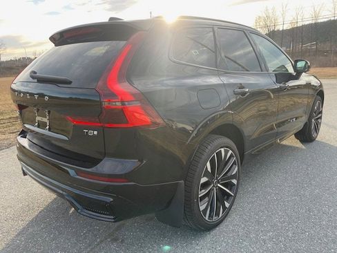 New 2026 Volvo XC60 T8 Ultra w/ Climate Package AWD/4WD image 2