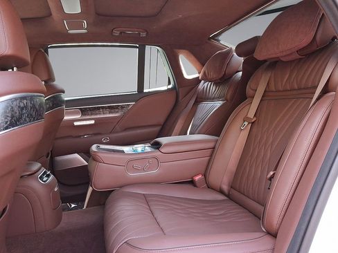 Used 2025 Genesis G90 3.5T AWD/4WD image 20