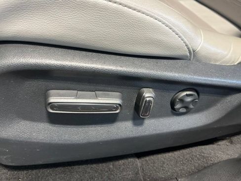 Used 2018 Honda CR-V EX-L image 10