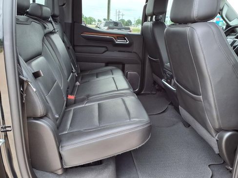 Used 2022 GMC Sierra 1500 Denali AWD/4WD image 19