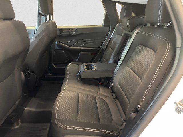 Used 2024 Ford Escape Active w/ Tech Pack #1 AWD/4WD image 14