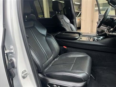 Used 2022 Jeep Wagoneer Series III image 26