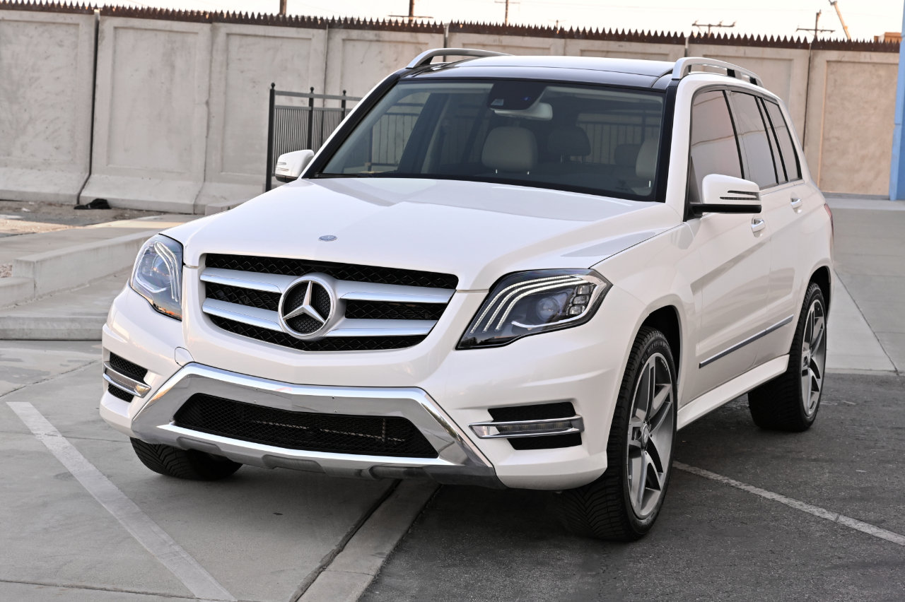 Used 2015 Mercedes-Benz GLK 350 2WD image 3