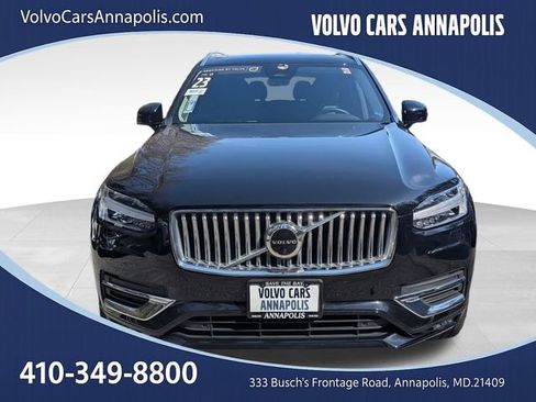 Certified 2023 Volvo XC90 B6 Plus AWD/4WD image 3