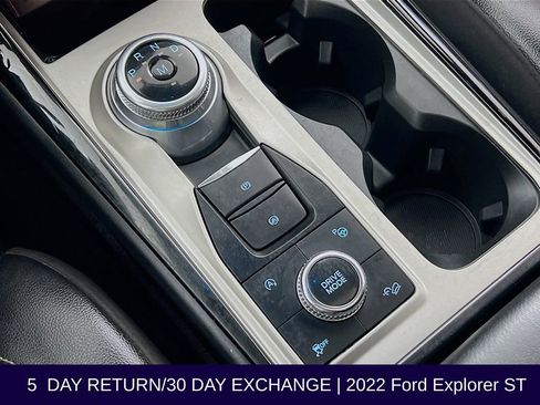 Used 2022 Ford Explorer ST w/ ST Street Pack image 23
